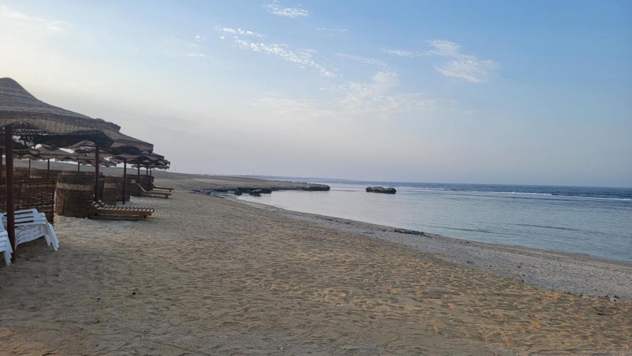 Oyster Bay Beach Resort - Luxury Serviced Condo Marsa Alam ภายนอก รูปภาพ