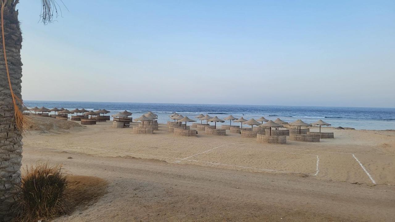 Oyster Bay Beach Resort - Luxury Serviced Condo Marsa Alam ภายนอก รูปภาพ